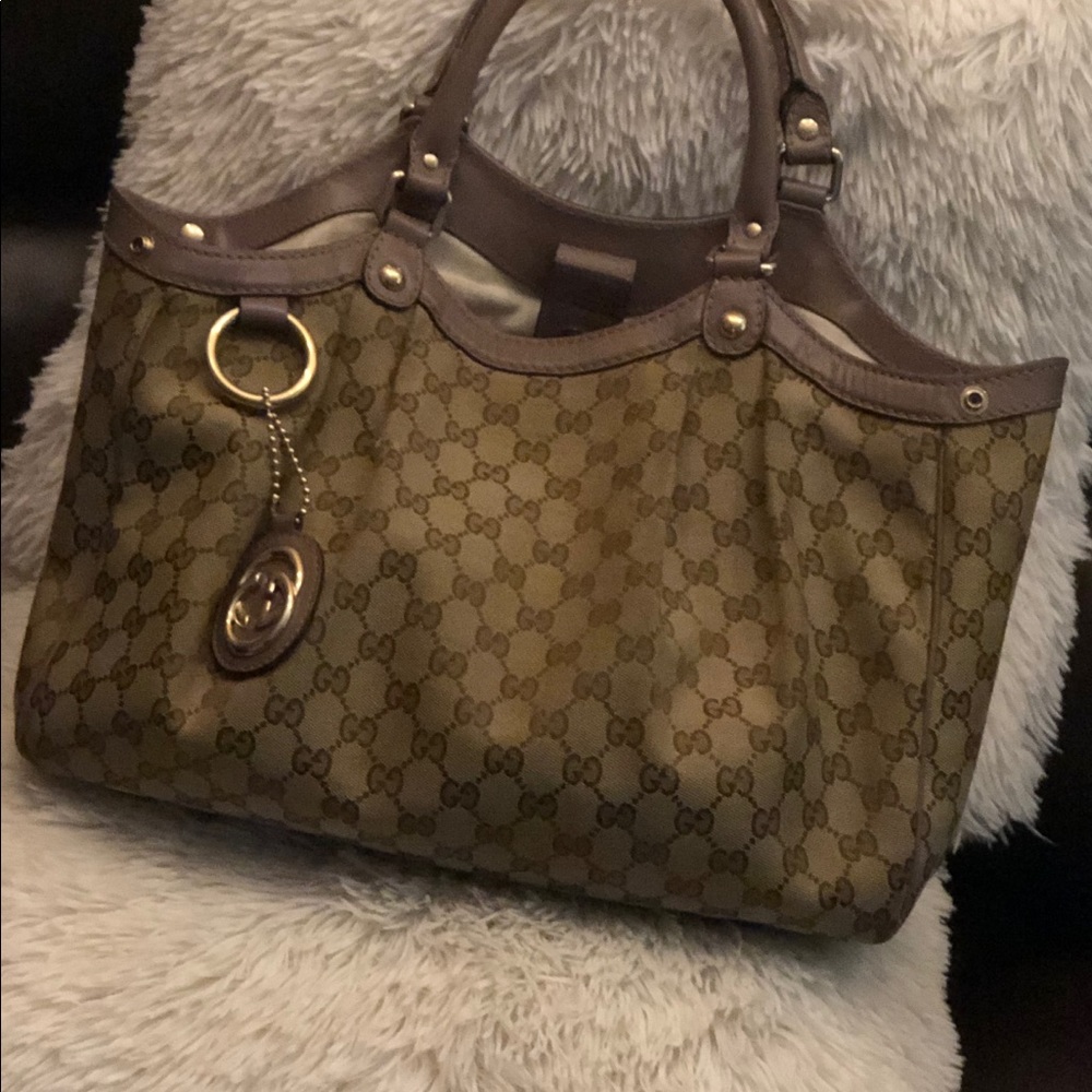 Sukey GUCCI bag GG pattern